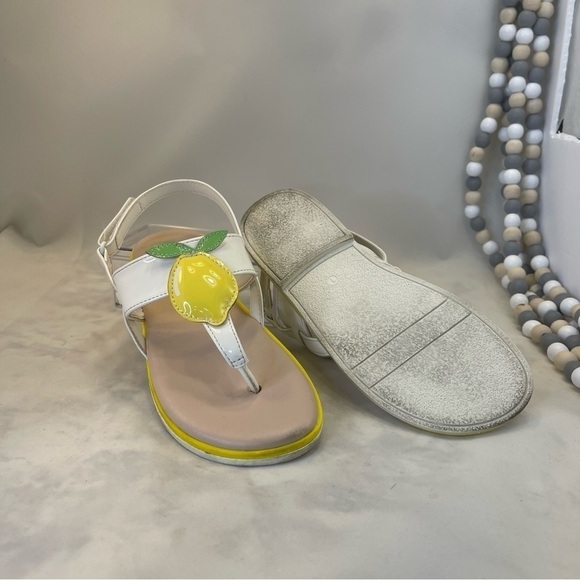 Gymboree Girls shoes 2 pair bundle sandals yellow/white size 1 - Picture 2 of 6